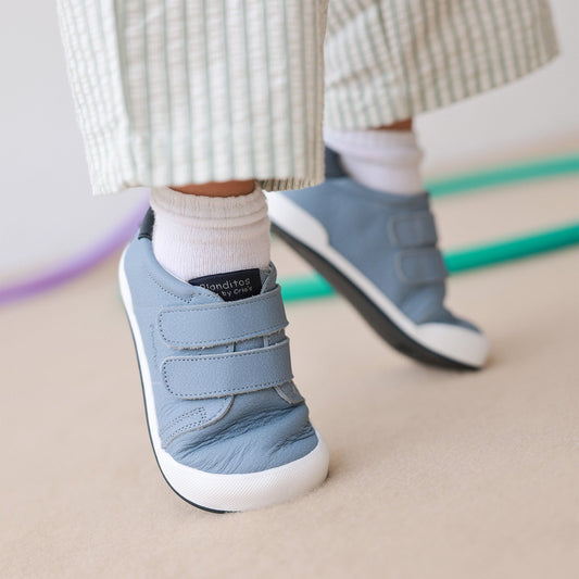 ¿Por qué la comodidad no es un lujo, sino una necesidad para los pies de tu peque?