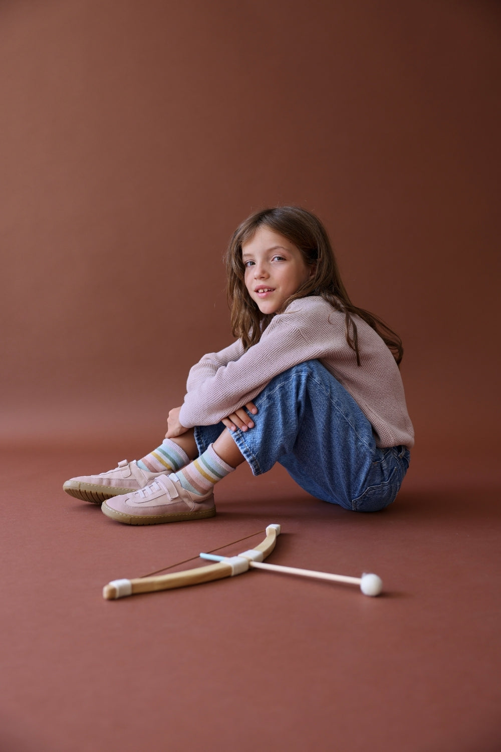 Zapatillas Berlin en color Rosita, calzado barefoot para niños de pies libres, flexibles, ergonómicas y ligeras, ideales para el desarrollo natural del pie infantil. 💡 Ideal para todo tipo de empeines.